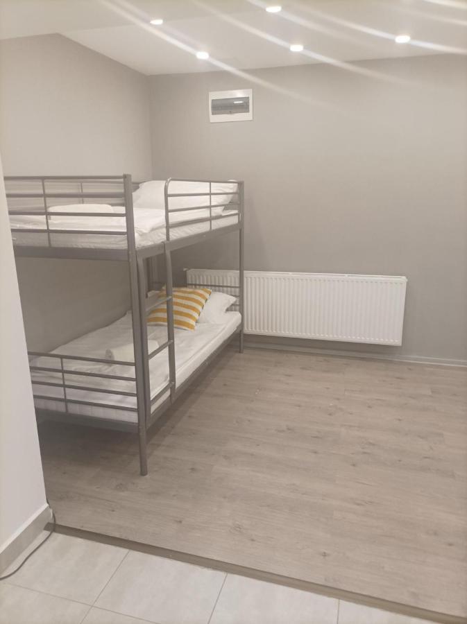 Апартаменти Magnolia Apartman Шіофок Екстер'єр фото